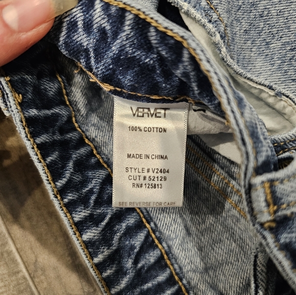 Vervet Women's Jeans - Picture 5 of 13